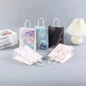 5 Adet Mermer Tasarım Kraft Kağıt Hediye kulplu çanta Doğum Günü Partisi Ambalaj Poşetleri Konuk için Düğün Hediyeleri Eid Ramazan Malzemeleri